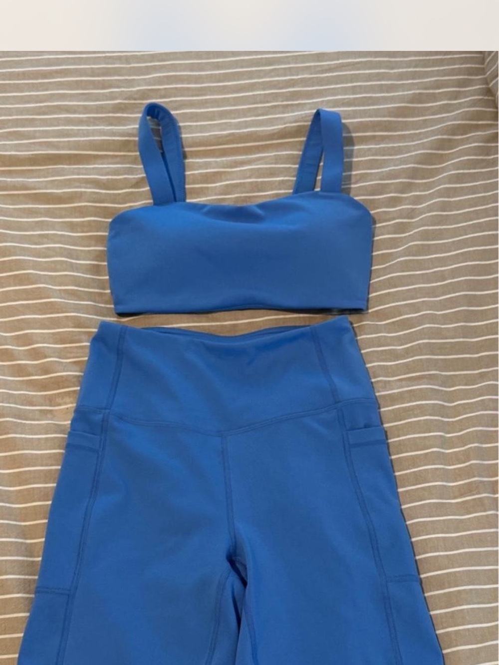 Blue High-Waist Active Leggings with Matching Sports Bra